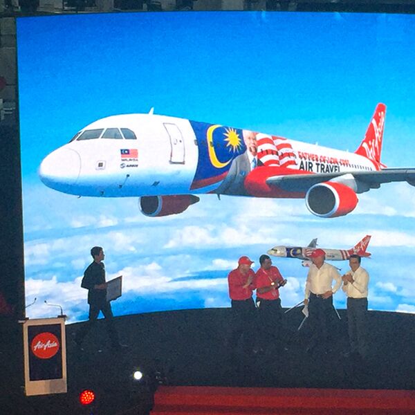 P2 Flexible LED Screen Rental 3 P2 Flexible LED Screen Rental - Image 3