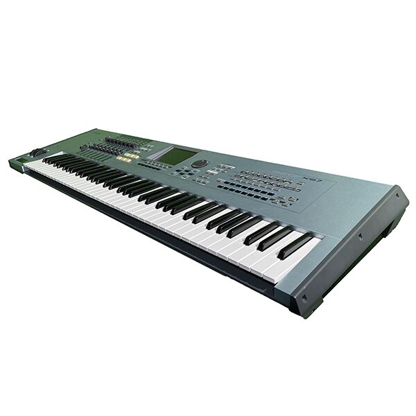 Yamaha Xs7 - 76 Key 1 Yamaha Xs7 - 76 Key